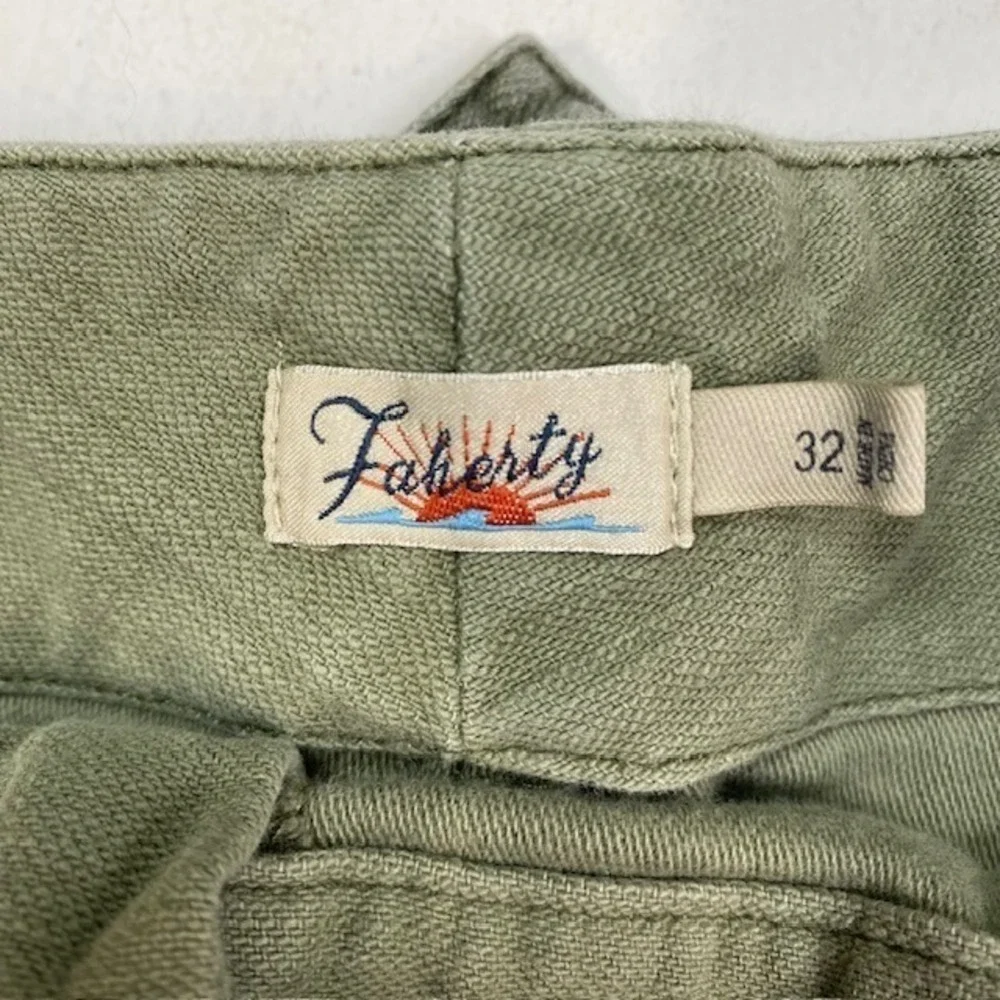 Faherty Brand Olive Green Utility Patch Pocket Shorts Mens 32 WBS2304FTG Stretch